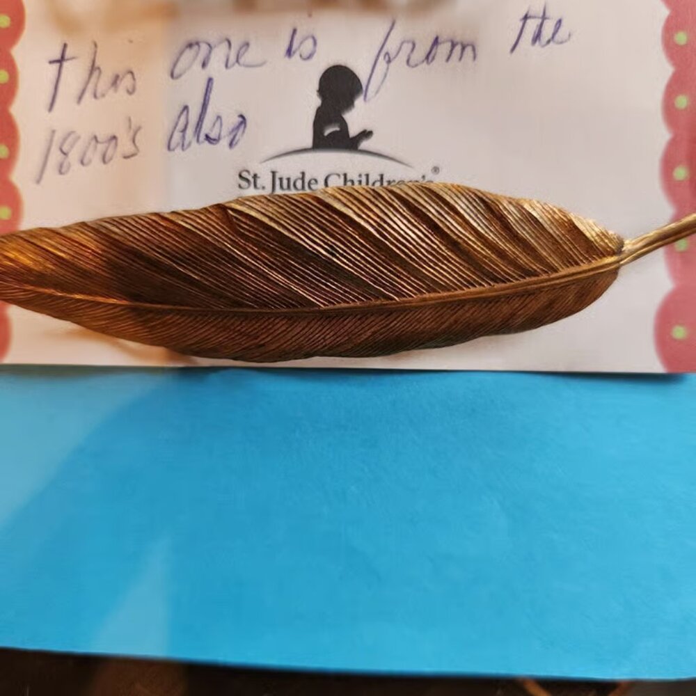 Feather brooch 1880s. Estate Piece